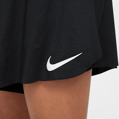 Conjunto de 2 piezas de camiseta de tirantes y shorts de malla Wild Flower Nike Dri-FIT para niños talla pequeña