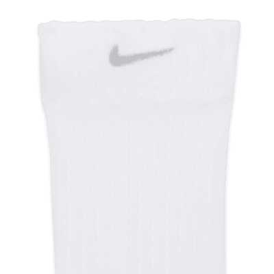 Nike Women's Sheer Crew Socks (1 Pair). Nike PT