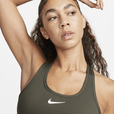 Bra deportivo con almohadillas para mujer Nike Swoosh Medium Support