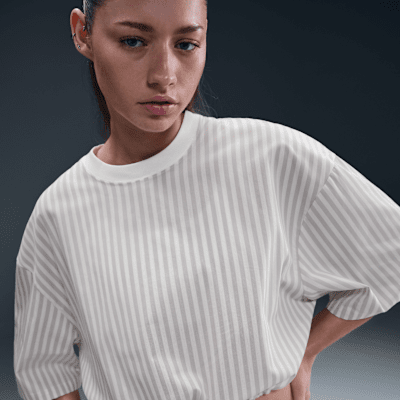 Γυναικεία ριγέ μπλούζα σε τετράγωνη γραμμή Nike Sportswear Chill Poplin