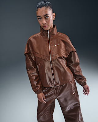 Женская куртка Nike Sportswear Windrunner Shine для бега