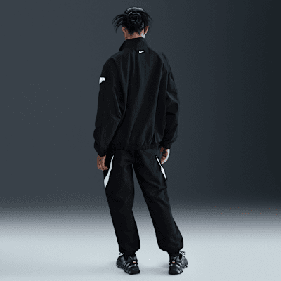 Nike Sportswear Women's Oversized Woven Jacket