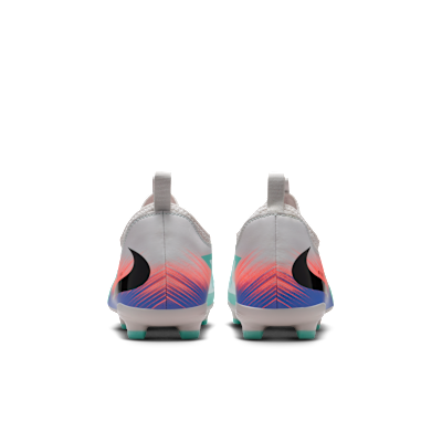 Nike United Jr Phantom 6 Low Academy Older Kids' Multi-Ground Football Boot