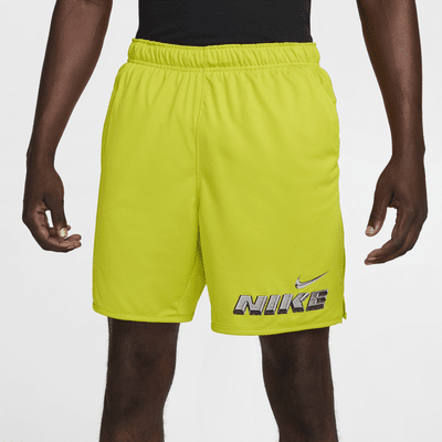 Shorts versátiles Dri-FIT de 18 cm sin forro para hombre Nike Totality