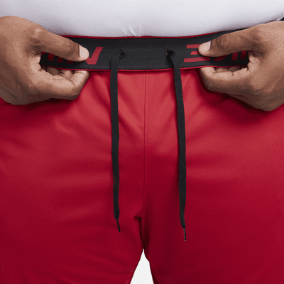 Shorts versátiles sin forro Dri-FIT de 18 cm para hombre Nike Totality