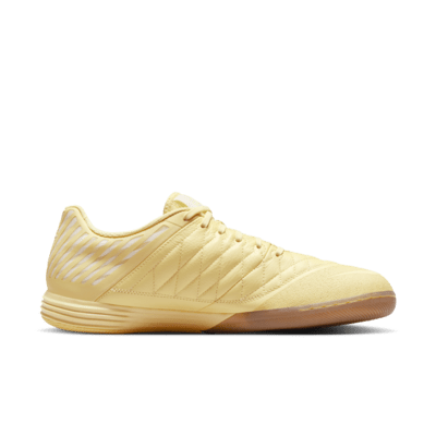 Tenis de fútbol de corte low para cancha cubierta Nike Lunargato II