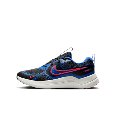 Nike Cosmic Runner