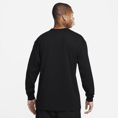 Nike Sportswear Premium Essentials Men's Long-Sleeve Pocket T-Shirt ...