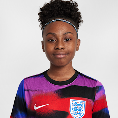 England Academy Pro Older Kids' Nike Dri-FIT Football Pre-Match Short-Sleeve Top