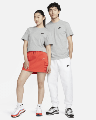 Nike Sportswear Club