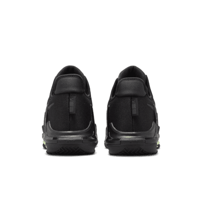 LeBron Witness 6 EP Basketball Shoes