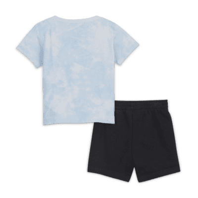 Nike Sportswear Baby (0-9M) T-Shirt and Shorts Set