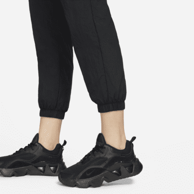 Nike Sportswear Essential Women's Mid-Rise Trousers