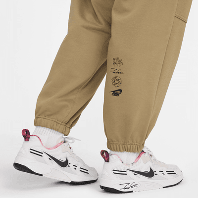 Nike Sportswear Breaking Women's Mid-Rise Oversized French Terry Trousers