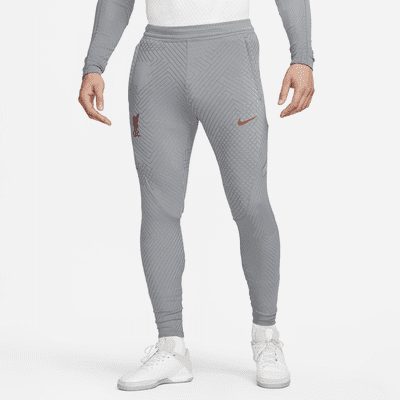 Liverpool FC Strike Elite Pantalón de fútbol de tejido Knit Nike Dri-FIT - Hombre. Nike ES