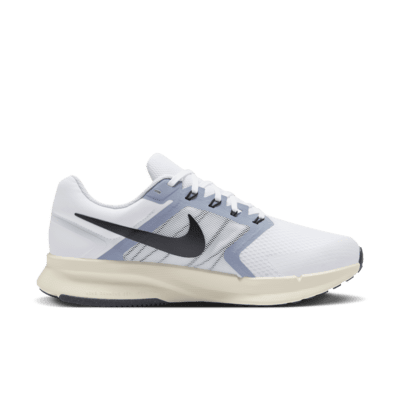 Tenis de correr en pavimento para hombre Nike Run Swift 3