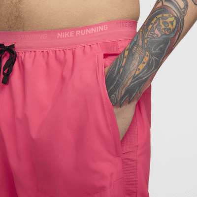 Nike Stride Dri-FIT hybride hardloopshorts voor heren (13 cm)