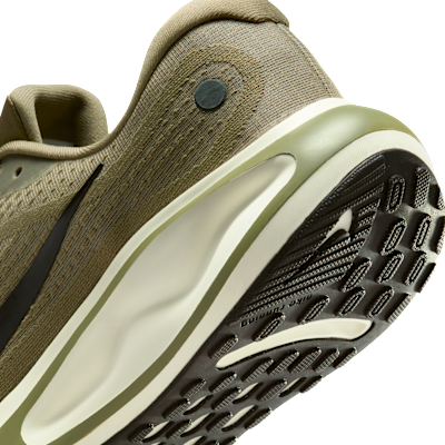 Nike Journey Run Men's Road Running Shoes