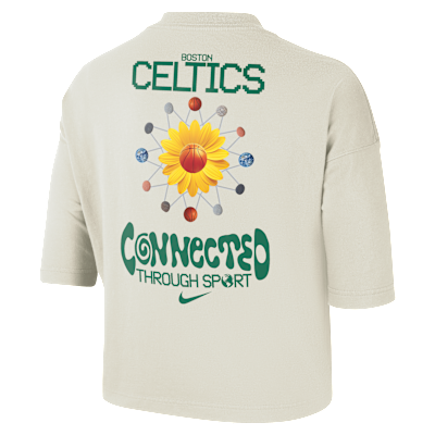 Boston Celtics Courtside Women's Nike NBA Boxy T-Shirt