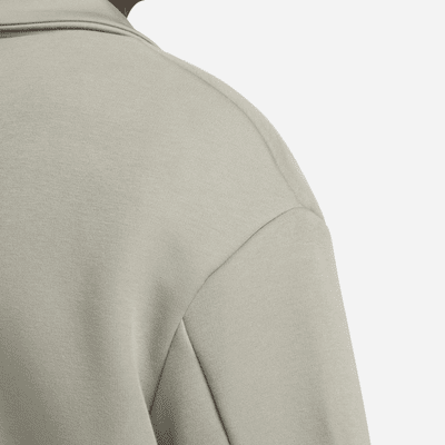 Trenchcoat Nike Sportswear Tech Fleece Reimagined med ledig passform för män 