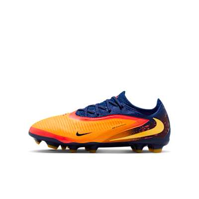 Tacos de fútbol para terrenos múltiples para niño talla grande Nike Jr. Phantom 6 Low Pro "Erling Haaland"