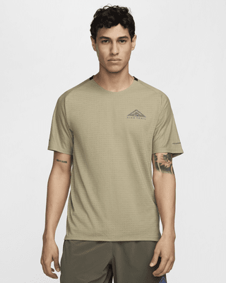 Мужские шорты Nike Trail Solar Chase Dri-FIT Short-Sleeve Top для бега