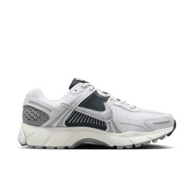 Nike Zoom Vomero 5 Women's Shoes