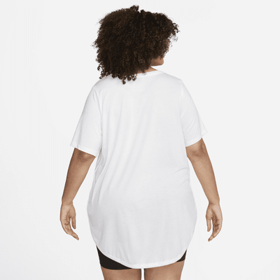 Nike Sportswear Essential Women's Tunic (Plus Size)