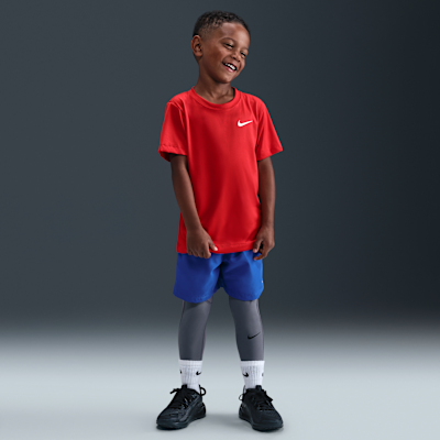 Playera Legend para niños talla pequeña Nike Dri-FIT