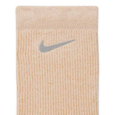 Nike Dri-FIT Trail-Running Crew Socks. Nike VN
