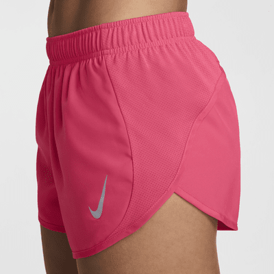 Nike Fast Tempo Pantalons curts de running Dri-FIT - Dona