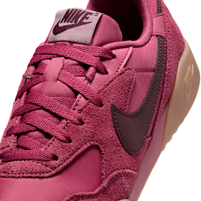 Nike Terra Manta Suede Women's Shoes