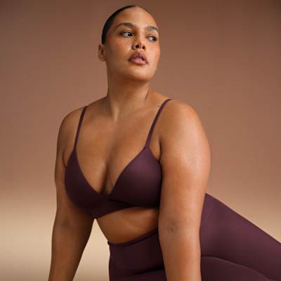 NikeSKIMS Shine Women's Triangle Bra