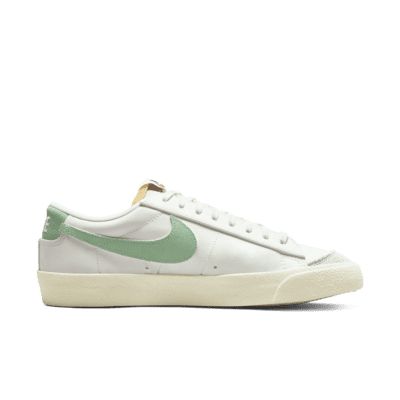 nike blazer low prm