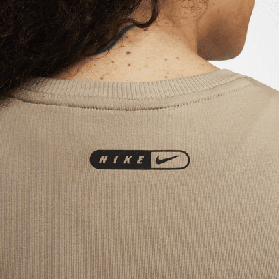 Nike Sportswear Women's Cropped T-Shirt. Nike AU