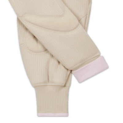 newborn set nike