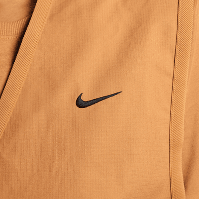 เสื้อกั๊กทรงคาร์โก้แบบทอทรงหลวมผู้หญิง Nike Sportswear Essential