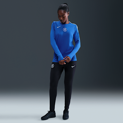 Chelsea FC Strike Derde Nike Total 90 knit voetbaltop met ronde hals en Dri-FIT voor dames