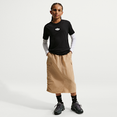 Playera para niños talla grande Nike Sportswear