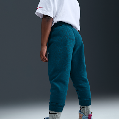 Nike Toddler Fleece Pullover Hoodie and Joggers Set
