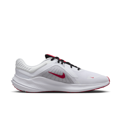 Tenis de correr en pavimento para hombre Nike Quest 5