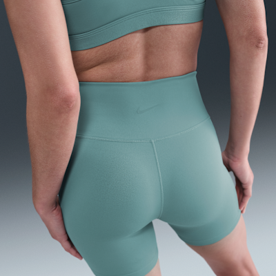 Shorts de ciclismo de tiro alto de 13 cm para mujer Nike One