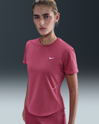 Женские шорты Nike Swift Dri-FIT Short-Sleeve Top для бега