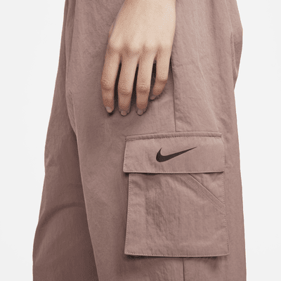 Nike Sportswear Essential Women's High-Rise Woven Cargo Pants