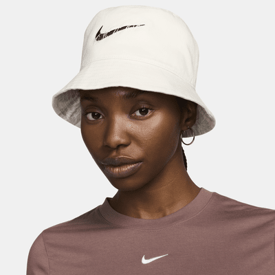 Nike Apex Reversible Bucket Hat. Nike.com