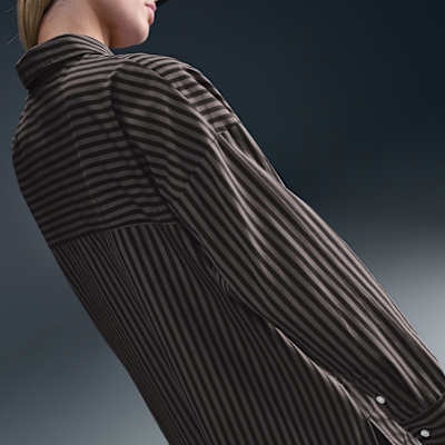 Nike Sportswear Chill Poplin Women's Oversized Striped Button-Down Top