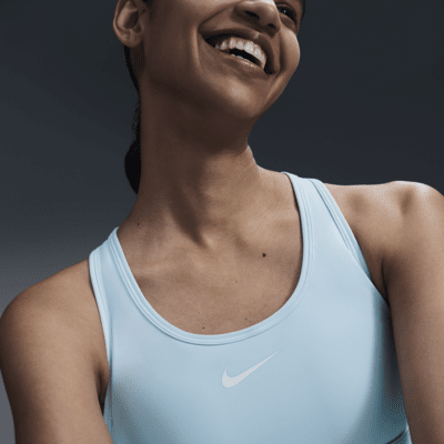 Bra deportivo con almohadillas para mujer Nike Swoosh Medium Support