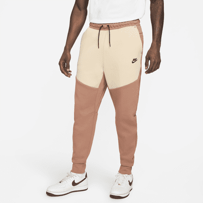 nike fleece joggers brown