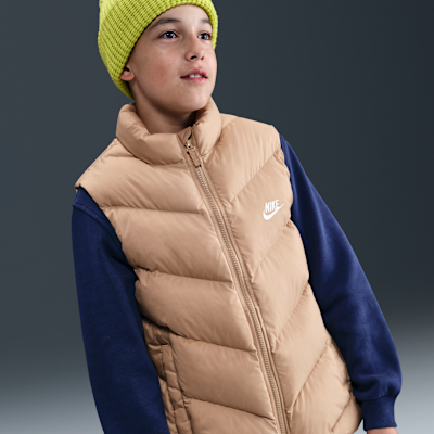 Nike Sportswear All Day Play Older Kids' Therma-FIT Loose-Fit Puffer Gilet