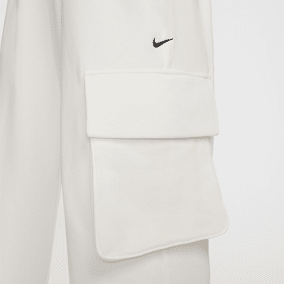 Pants de French Terry de tiro bajo oversized con dobladillo abierto para mujer Nike Sportswear